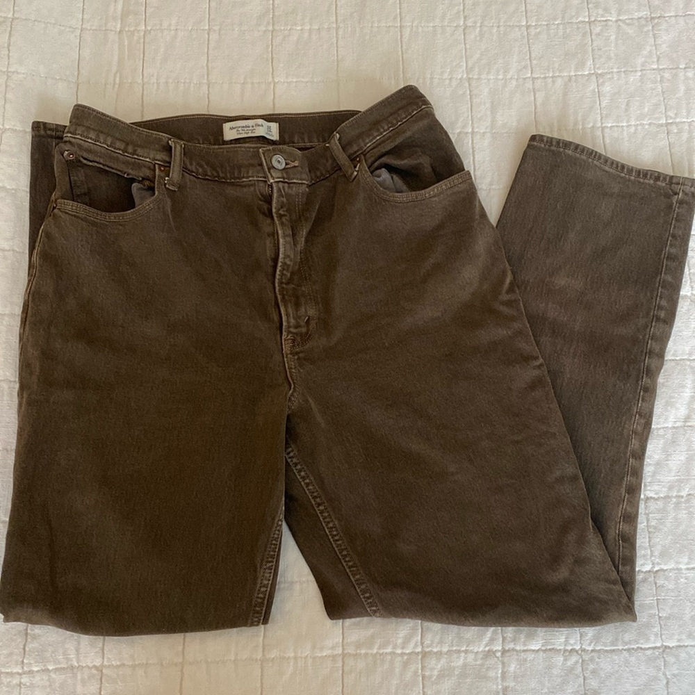 Abercrombie & Fitch 90’s Straight Ultra High Rise